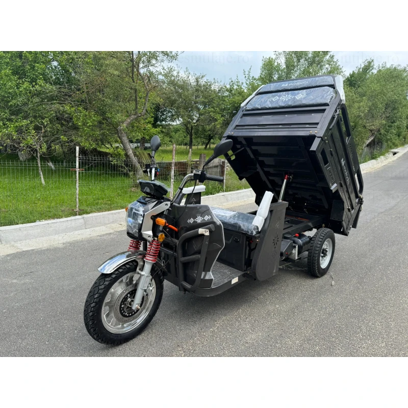 Triciclu Electric Cargo TRCC1500 – Putere maxima 3000W, Baterie 72 V/58 Ah, 25 km/h, Autonomie 60 km, Sistem basculabil hidraulic