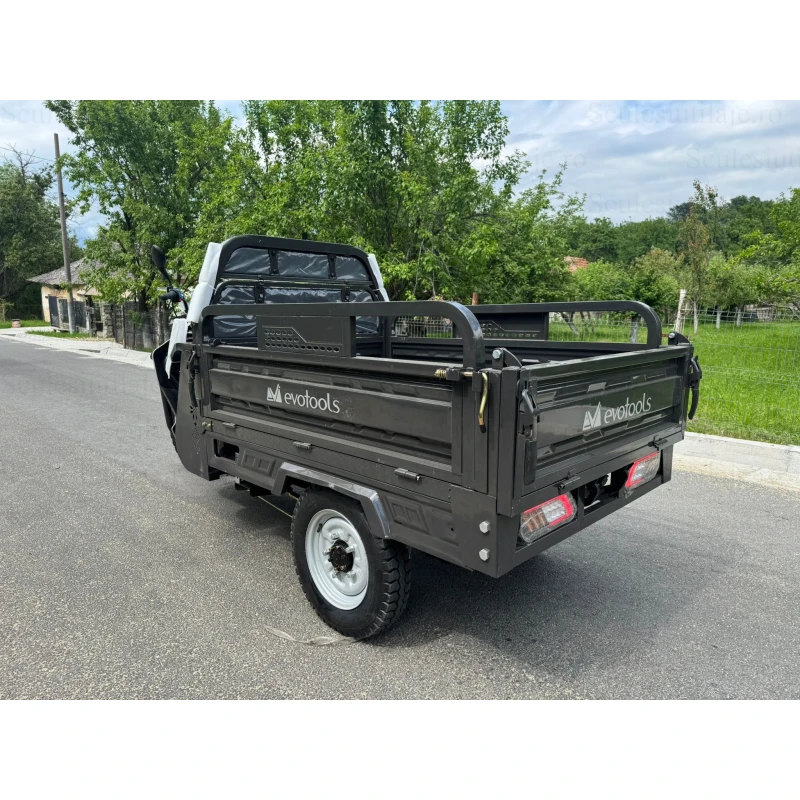 Triciclu Electric Cargo TRCC1500 – Putere maxima 3000W, Baterie 72 V/58 Ah, 25 km/h, Autonomie 60 km, Sistem basculabil hidraulic