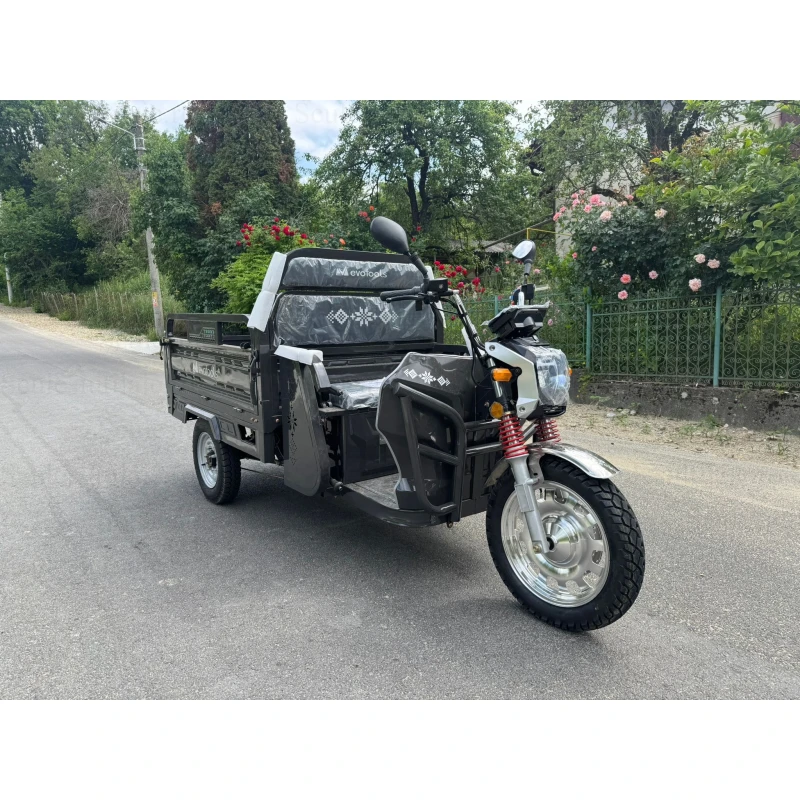 Triciclu Electric Cargo TRCC1500 – Putere maxima 3000W, Baterie 72 V/58 Ah, 25 km/h, Autonomie 60 km, Sistem basculabil hidraulic