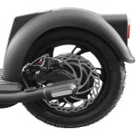 Trotineta electrica ROTAKT TE-400 putere 0.4 kW viteza 25 km/h autonomie 30 km far afisaj LED roti 12