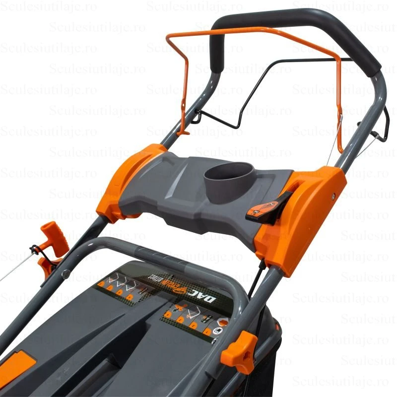 Masina de tuns iarba, pe benzina, RURIS DAC 150XL, 5 CP, 173 CC, latime de lucru 50 cm, inaltime taiere 25-65 mm, cos colector 55 litri