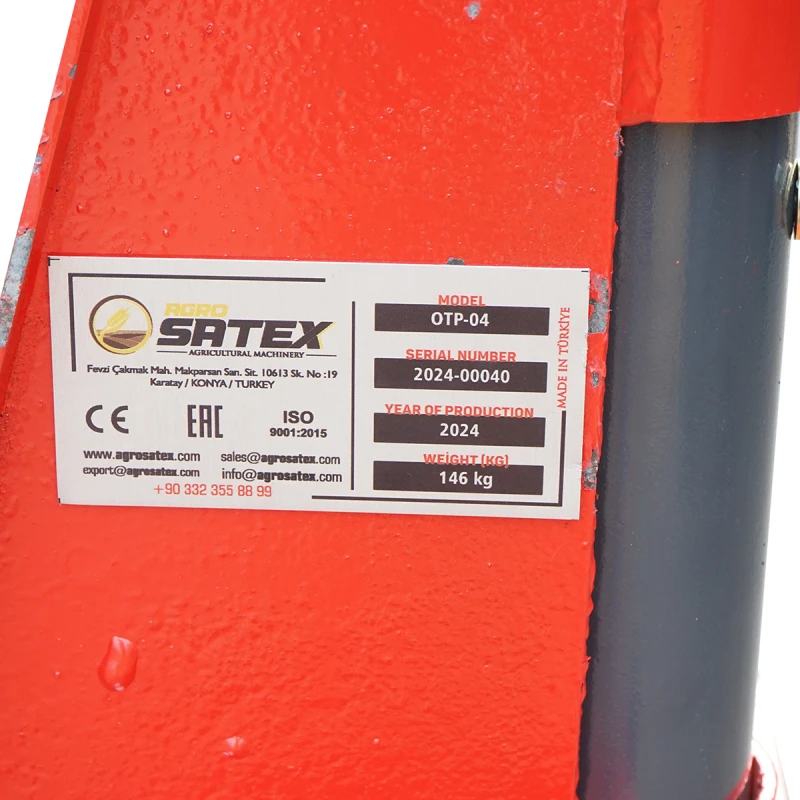 Grebla tip soare cu 4 rotoare Ø 1400mm, latime de lucru 2700 mm