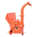 Tocator crengi cu angrenare priza putere tractor PTO putere necesara 18-50CP grosime maxima bustean 100mm, buncar 400x420x600mm Breckner Germany