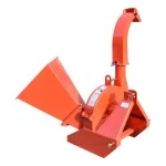 Tocator crengi cu angrenare priza putere tractor PTO putere necesara 18-50CP grosime maxima bustean 100mm, buncar 400x420x600mm Breckner Germany