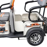 Triciclu Electric RURIS Pilot 3070N – Motor Electric 2900W, Baterie Plumb-Acid 72V 32Ah, Autonomie 60 km, Viteza 25 km/h, Capacitate 225 kg, alb, omologat pentru drum public