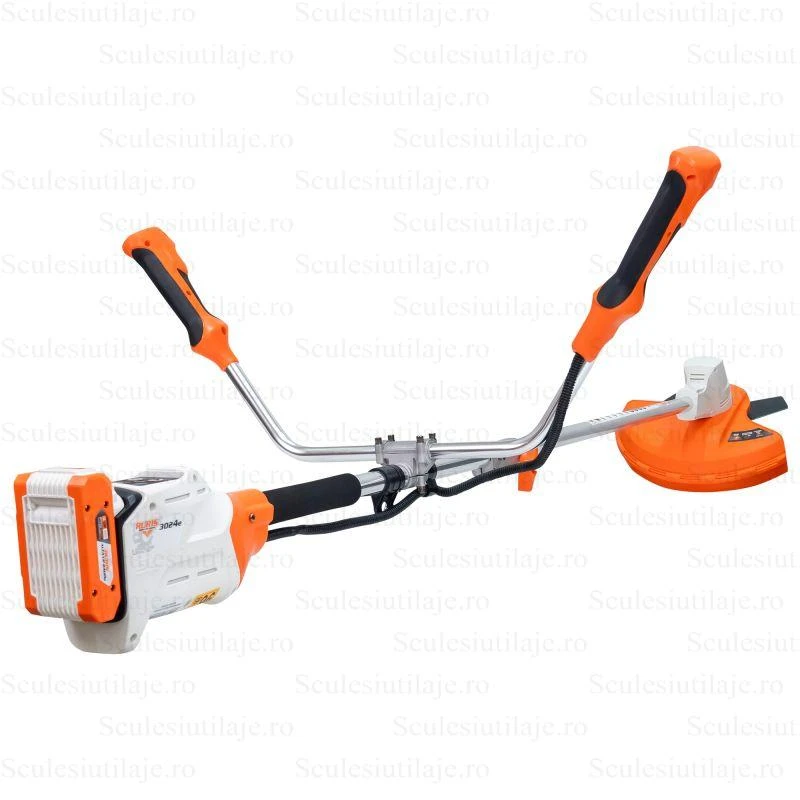 Motocoasa de umar pe acumulator RURIS 3024E – 20V, 4Ah, 80Wh, cutit 3 dinti, 300 mm taiere