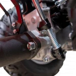 Motocultivator RURIS 1077, Motor Loncin 16 CP, 420cc, 3+3 viteze, diferential, pornire la cheie, iluminare LED, roți 20x10-10, frana hidraulica, accesorii, lama de cosit 1110 mm, freza tractata, plug