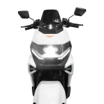 Scuter electric RURIS PILOT SX 720, motor 2500 W, baterie 72 V 32 Ah, autonomie pana la 92 km, viteza maxima de 25 km/h, conform reglementarilor UE, fara permis, Alb