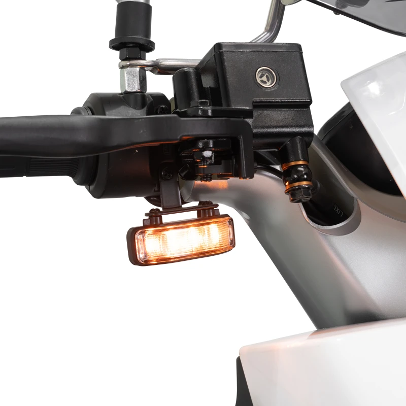 Scuter electric RURIS PILOT SX 710, motor 2100W, baterie 72V 20Ah, autonomie 50-60 km, viteza maxima de 25 km/h, conform reglementarilor UE, fara permis, Alb