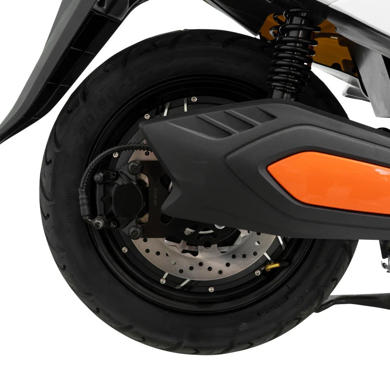 Scuter electric RURIS PILOT SX 730, motor 2500 W, baterie 72 V 20 Ah, autonomie pana la 56 km, viteza maxima de 25 km/h, conform reglementarilor UE, fara permis, Alb