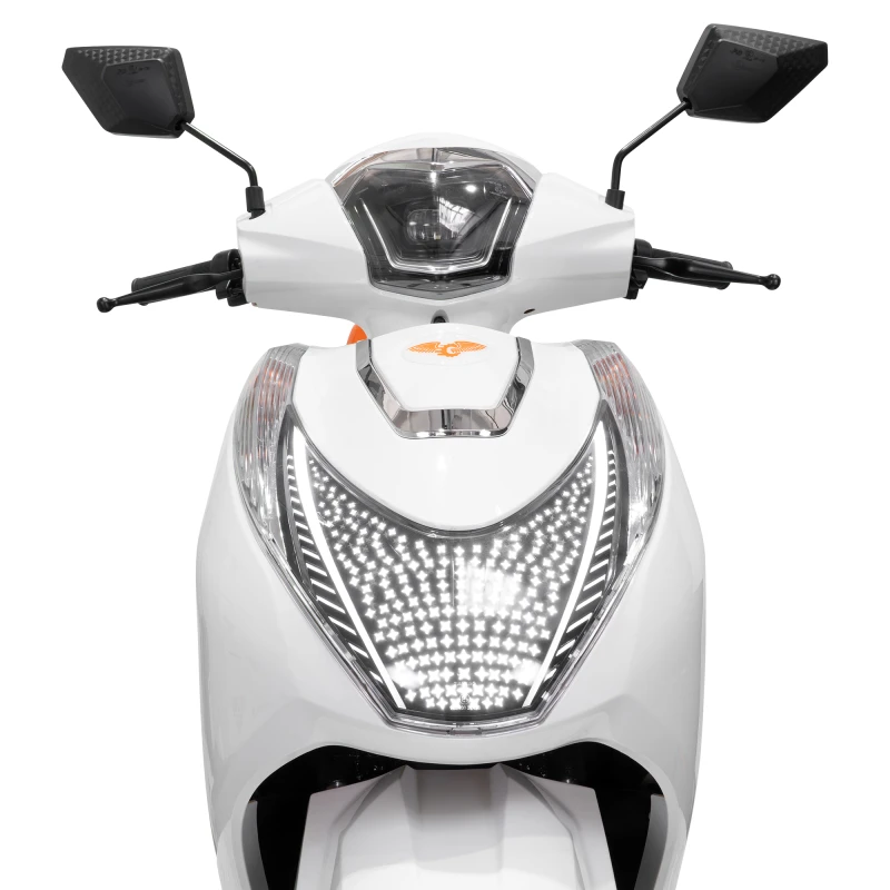 Scuter electric RURIS PILOT SX 730, motor 2500 W, baterie 72 V 20 Ah, autonomie pana la 56 km, viteza maxima de 25 km/h, conform reglementarilor UE, fara permis, Alb
