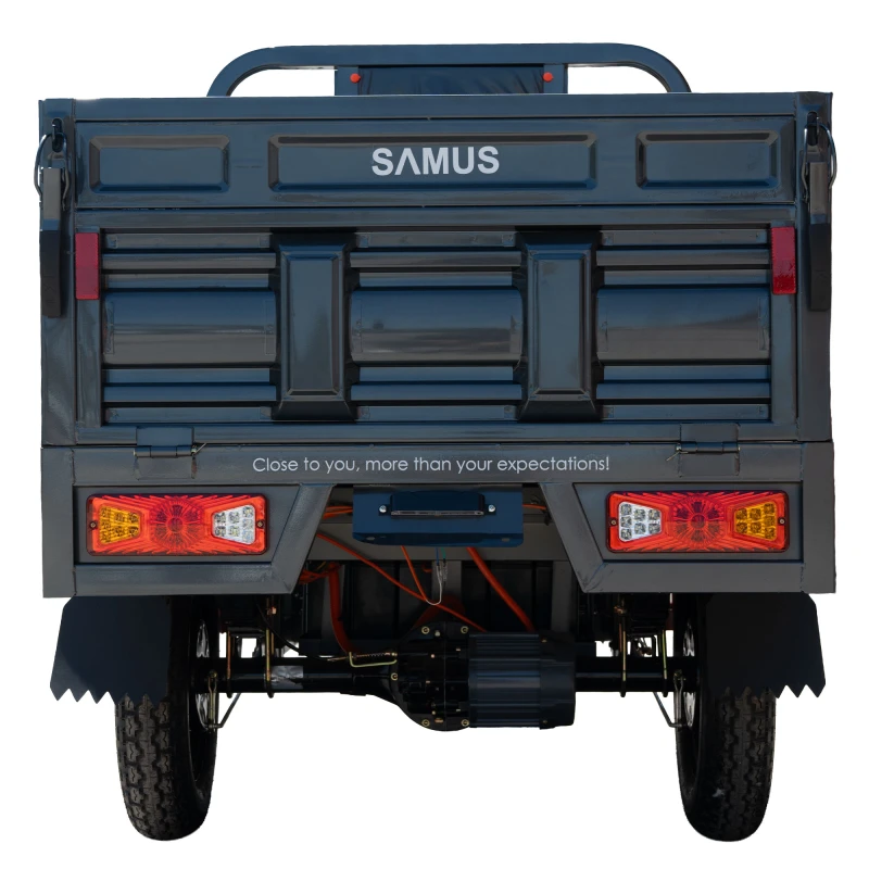 Triciclu electric cargo Samus Montana-25-1.3-72V32-Red-Dark Silver, 12 inch, putere maxima 3900W, acumulator 72V 32Ah, autonomie 48 km, viteza maxima de 25 km/h, conform reglementarilor UE, fara permis