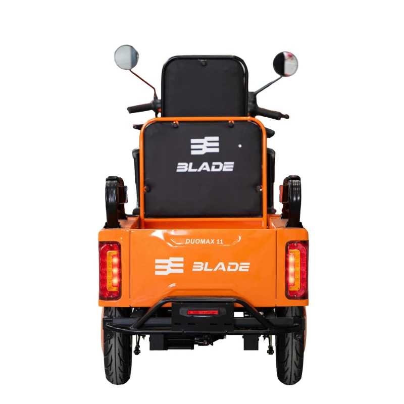 Triciclu electric BLADE DUO MAX 11, 1200W, 60V 20Ah, autonomie 50 km, 3+1 viteze, viteza maxima de 25 km/h, conform reglementarilor UE, fara permis, Portocaliu-Negru