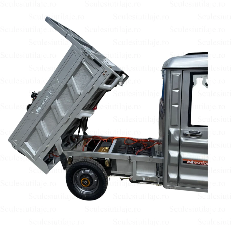 Triciclu Electric Cargo TRCB1500 – putere maxima 3800W, 72V/58Ah, autonomie 60 km, bena basculabila cu piston, 3+R, sarcina totala 776 kg, omologat pentru drum public