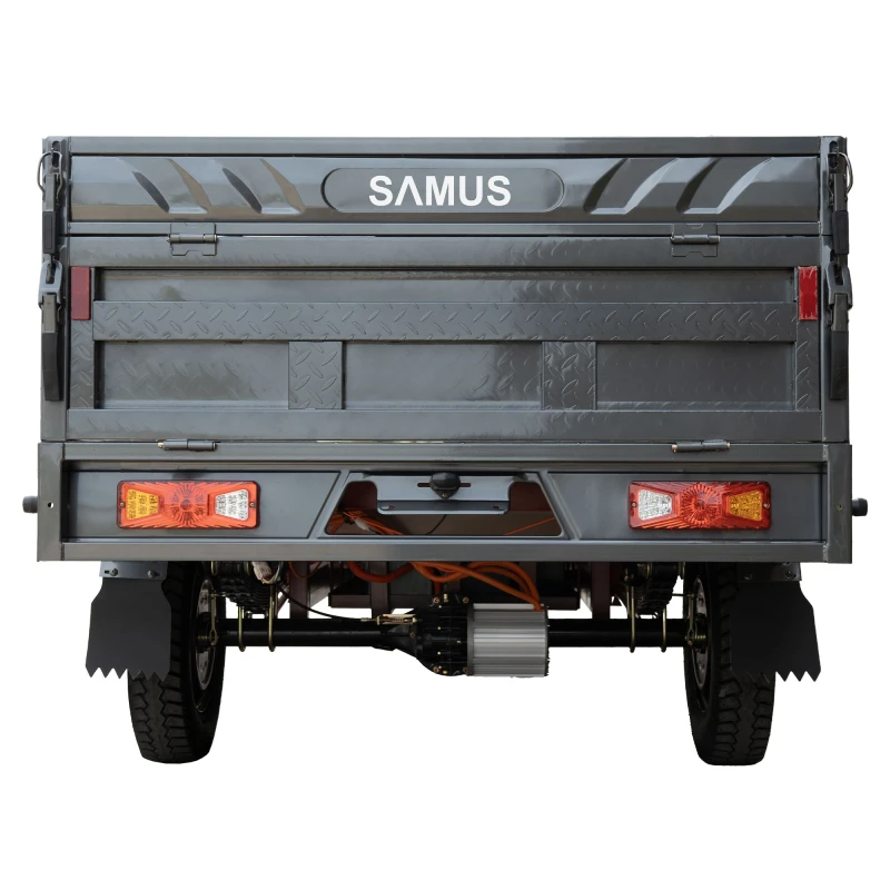 Triciclu electric, Samus Cargo TEXAS-25-1.7-72V58-Red-Dark Silver, putere maxima 4000W, acumulator 72V 58Ah, autonomie 70 km, viteza maxima de 25 km/h, conform reglementarilor UE, fara permis