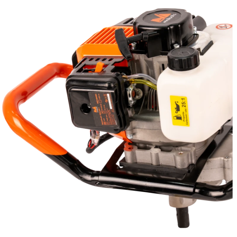 Motosfredel pe Benzina GEA 520-1 EvoTools 2 CP, Motor 2 Timpi 51.7 cm3, Burghiu 150 x 800 mm