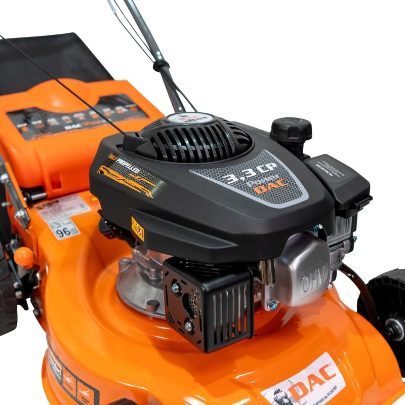 Masina de tuns gazon/iarba autopropulsata pe benzina Ruris Dac 110XLS, putere 3.3 CP, 131 CC, 4 timpi, 40 cm latime lucru, 5 trepte de taiere, inaltime taiere 25 - 65 mm, sac colector 45 L