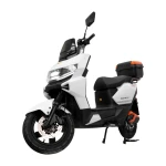 Scuter electric RURIS PILOT SX 720, motor 2500 W, baterie 72 V 32 Ah, autonomie pana la 92 km, viteza maxima de 25 km/h, conform reglementarilor UE, fara permis, Alb