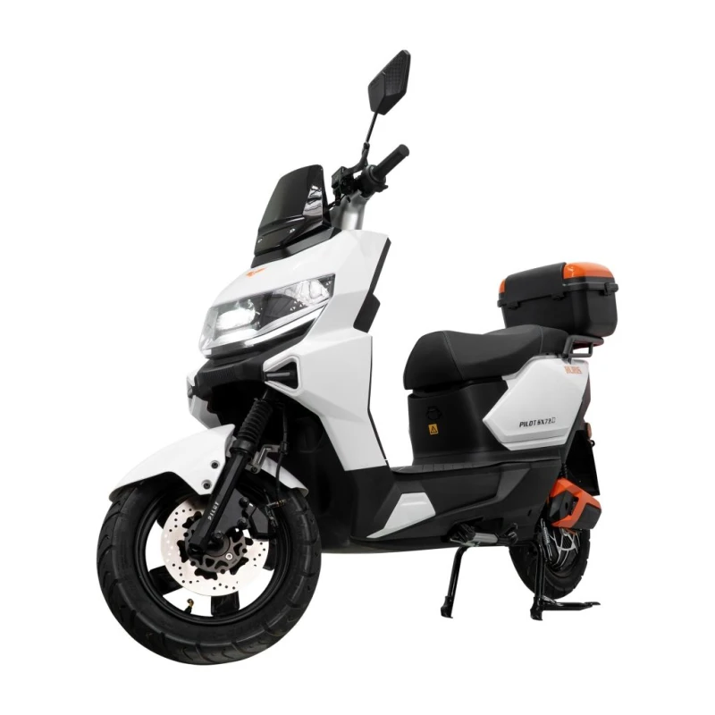 Scuter electric RURIS PILOT SX 720, motor 2500 W, baterie 72 V 32 Ah, autonomie pana la 92 km, viteza maxima de 25 km/h, conform reglementarilor UE, fara permis, Alb