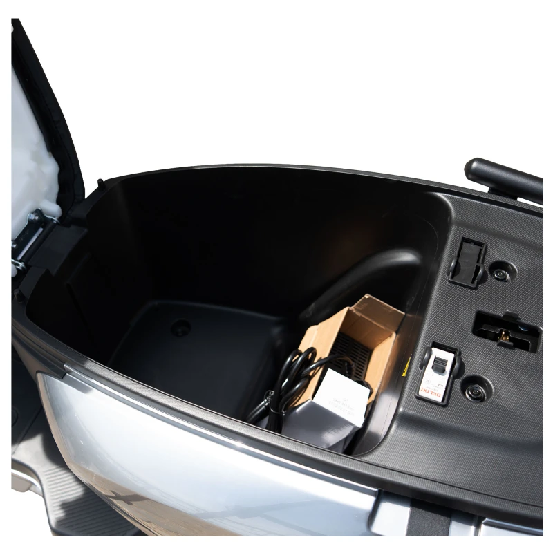 Scuter electric Samus MODENA-25-12T2000-72V23-Silver, putere maxima 2000W, Autonomie 85 km, viteza maxima de 25 km/h, conform reglementarilor UE, fara permis