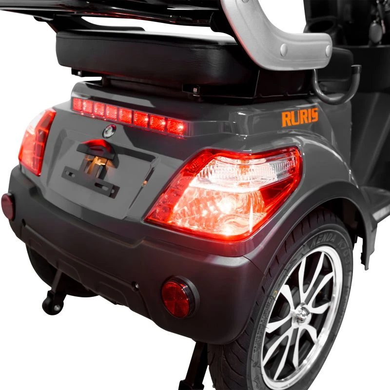 Triciclu electric RURIS PILOT SX100, 1300W, baterie 60V 20Ah, autonomie 46 km, viteza maxima de 25 km/h, conform reglementarilor UE, fara permis, gri